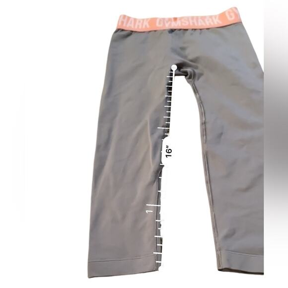 Gymshark Gray & Pink Seamless Flex Fitness Low Rise Capri Leggings Sz XS - Picture 9 of 9